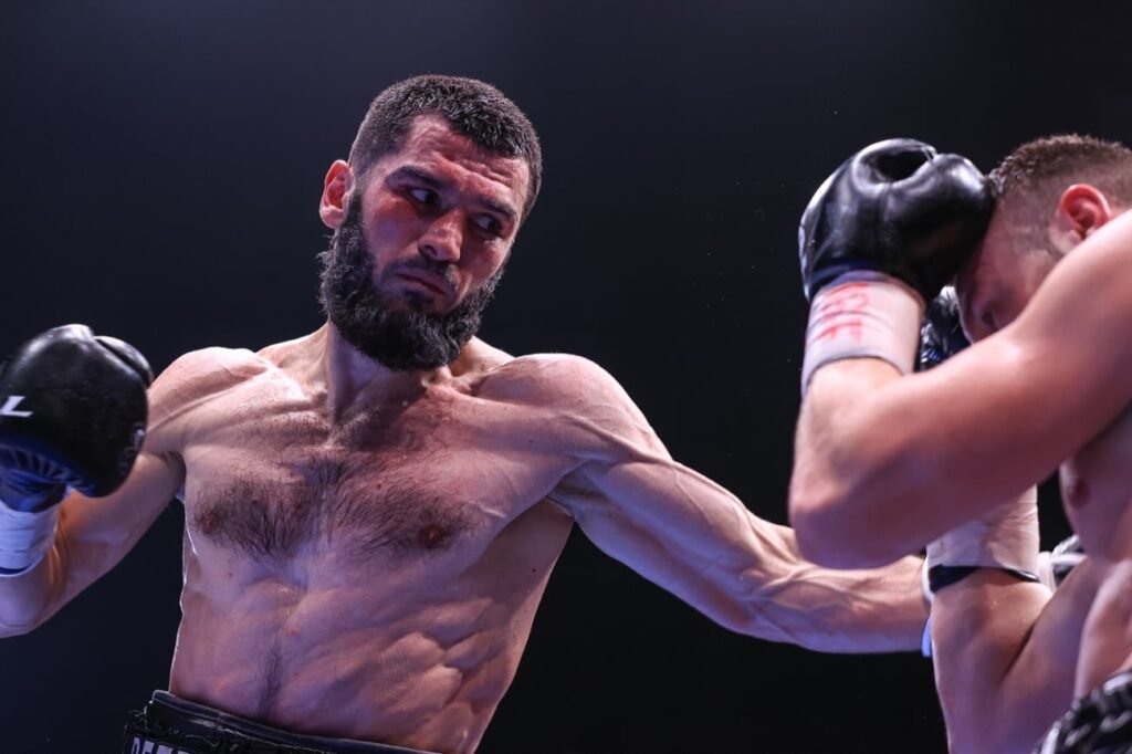 Artur Beterbiev